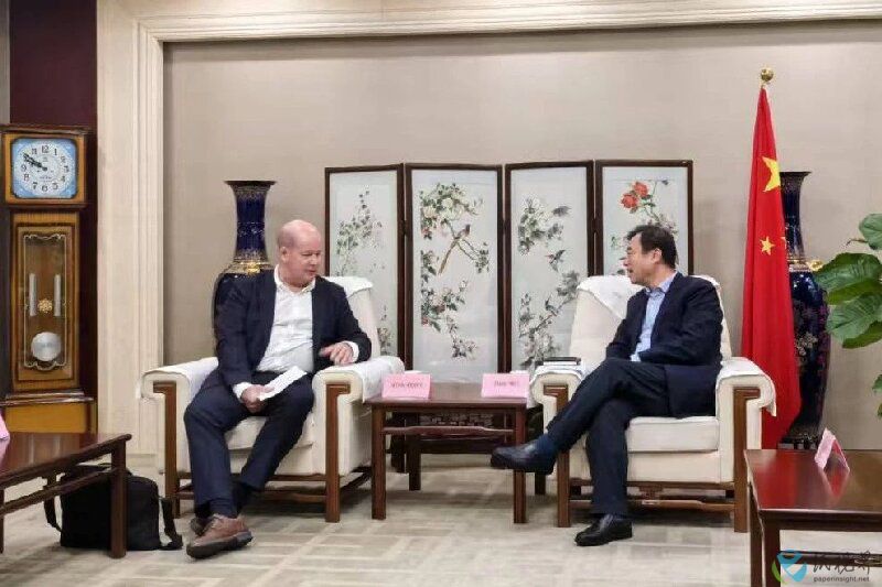 杂志社.jpg