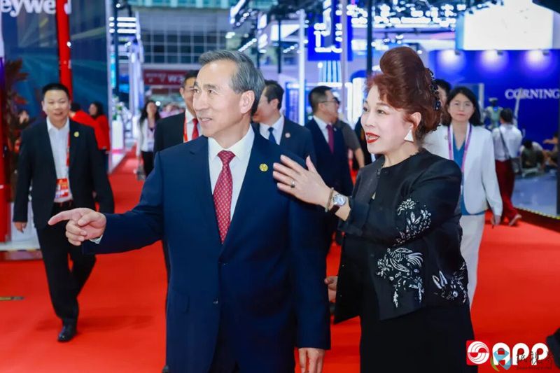 任鸿斌-800.jpg
